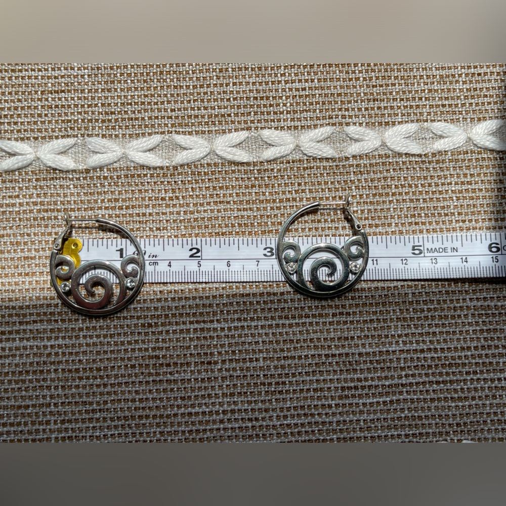 Brighton Leverback Hoop Earrings - Picture 3 of 3